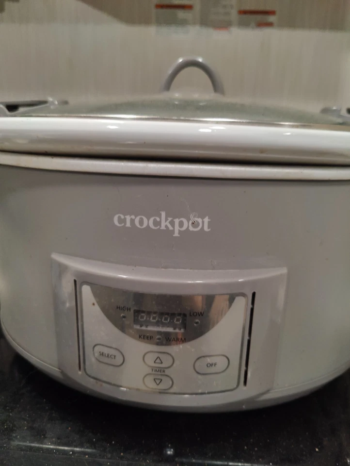 Crock-Pot 7qt Cook & Carry Slow Cooker - 1 Touch Programmable kitchen, Drug Free - Image 2 of 4
