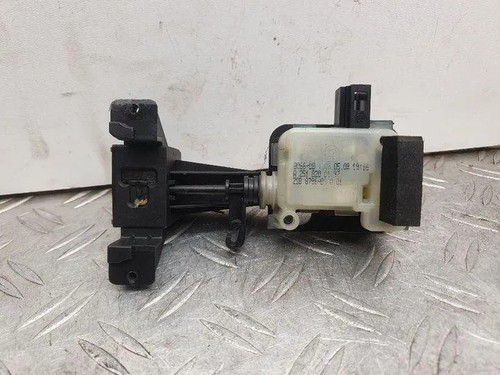 MERCEDES-BENZ S W221 Motor für Tankdeckelverriegelung A2518200197 3.00 24162009