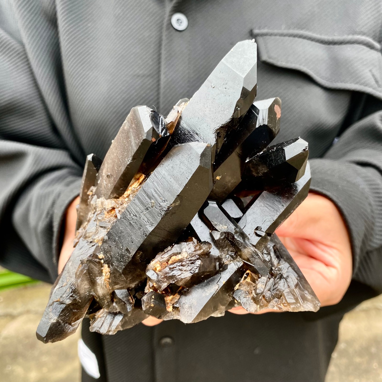 1.9LB Top rare natural beautiful black quartz crystal cluster mineral sample -
