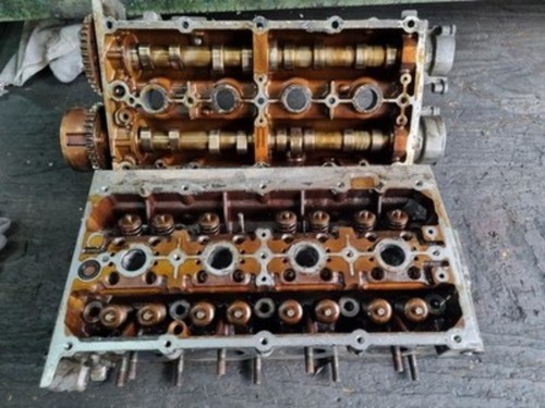 Original Zylinderkopf VW Golf 1.6 FSI - BLF - 03C103358S