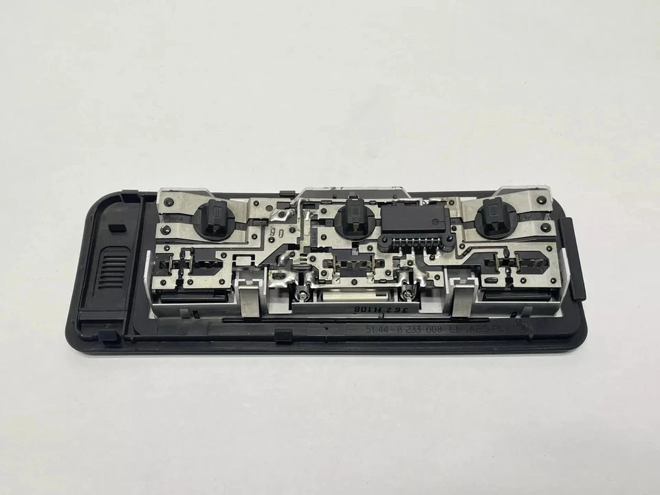 BMW M3 E85 E46 Z4 2000-2006 CONVERTIBLE DOMO DELANTERO LUZ DE LECTURA LÁMPARA Foto 2 de 4