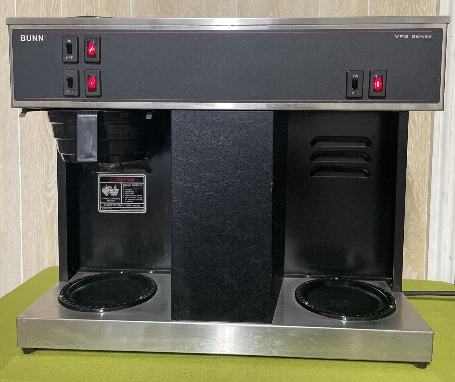 Model 04275-0013, Triple Warmer