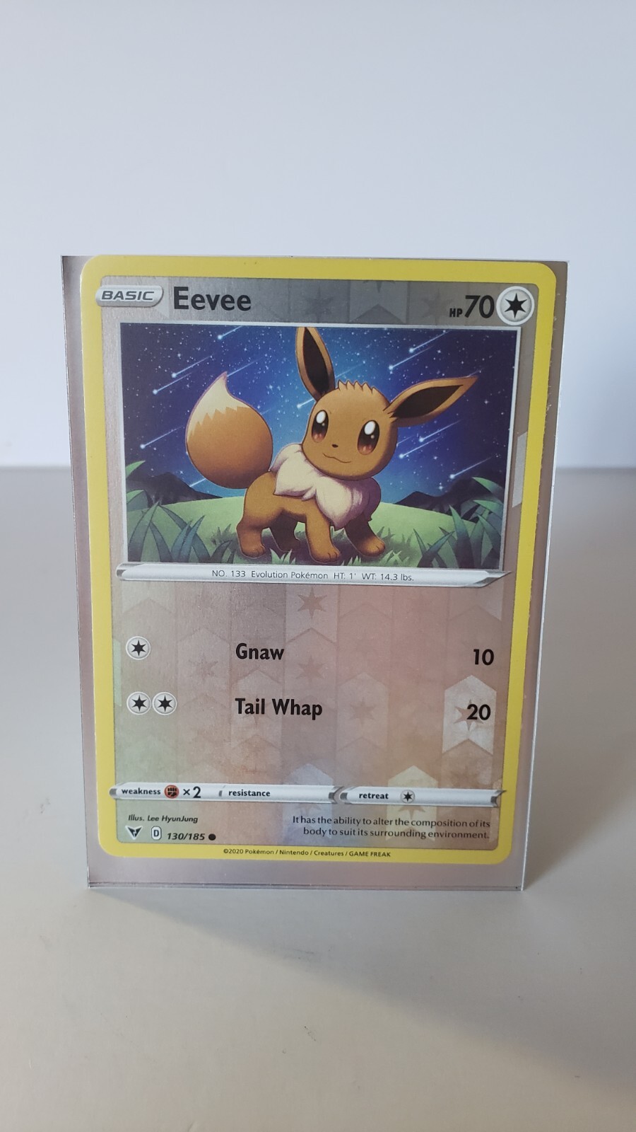 Eevee 130/185 NM - Vivid Voltage Pokemon Card - $2 Combined Shipping