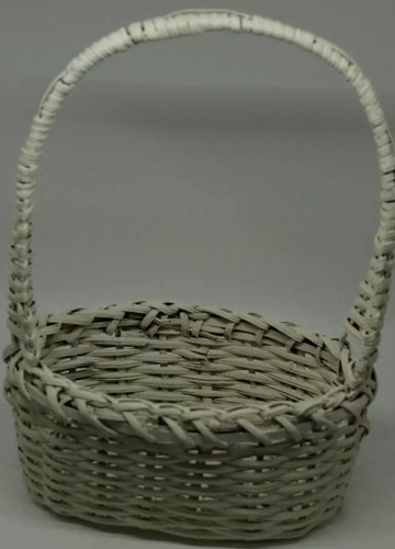 Vintage Basket Updated With White Chalk Paint-Easter Oval With Handle - Picture 1 of 7
