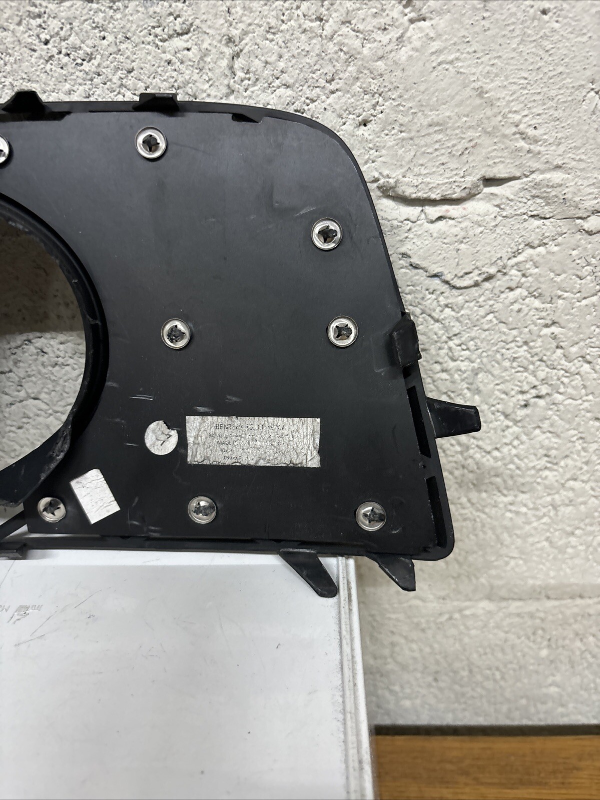 2017 - 20 Bentley Bentayga Fog Black Trim Bumper Grille RH Right Passenger #546