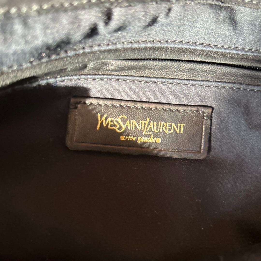 [N MINT] Yves Saint Laurent Borsa a mano in pelle verniciata nera CENTRO