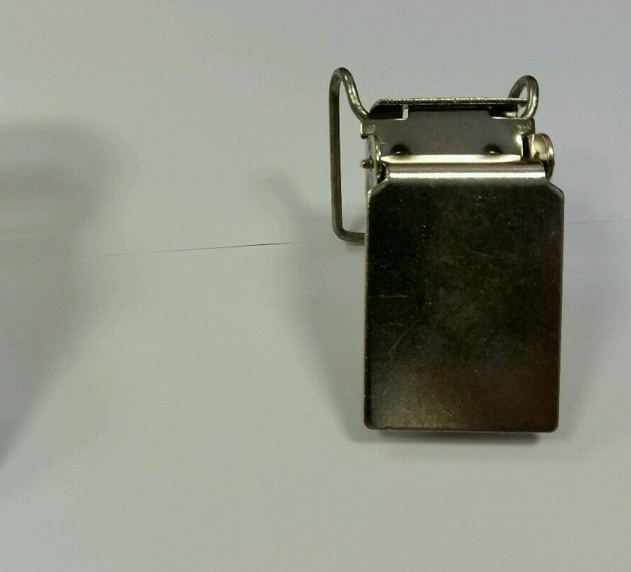 RUG CLIPS DISPLAY UNIT FOR RUGS HANGING RUGS MARKET SHOP WALL MOUNT