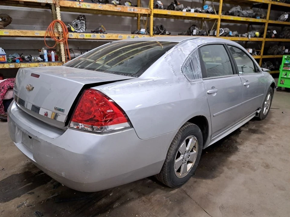 Cilindro maestro de freno Impala Sku #4105585 2011 Foto 3 de 4