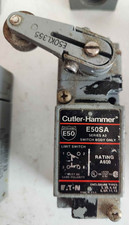 Interruptor de límite Cutler-Hammer E50SA Ser A2/E50SA con brazo