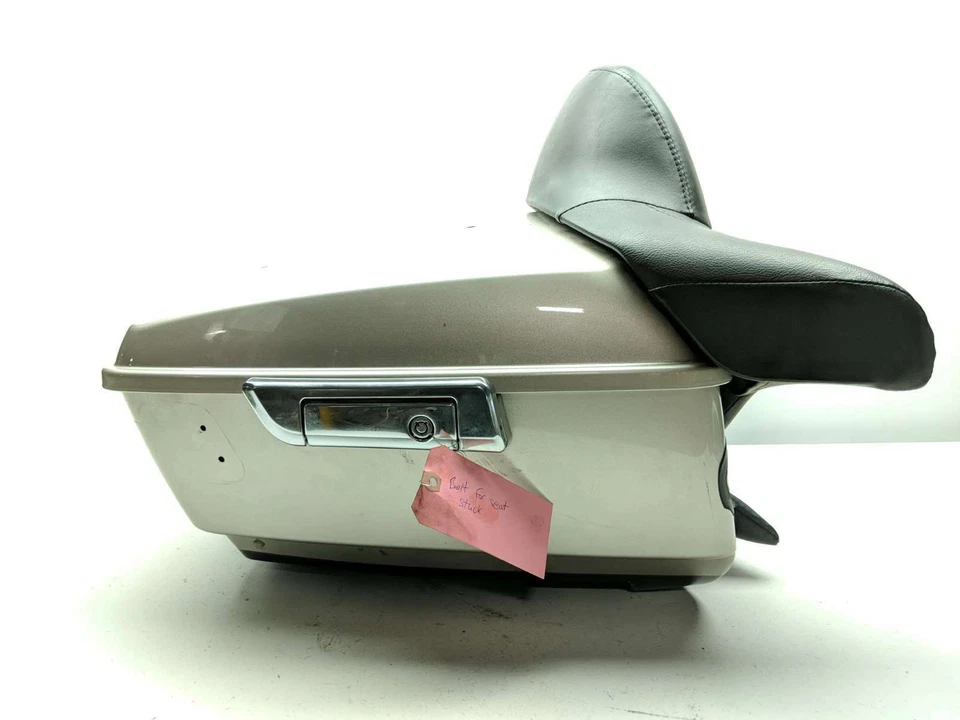 17-22 Harley FLHTK Electra Glide Ultra Limited Rear Trunk Storage W/ Backrest - Image 4 of 4