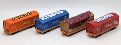 Hersheyland Express Diecast Train Cars Twizzlers Reeses Kisses Sweets Expedition