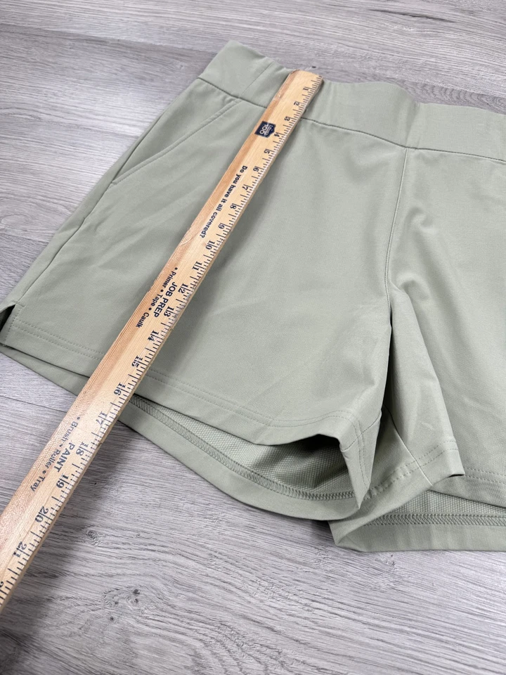 Columbia Shorts Womens XL Green All Seasons UPF 50+ Stretch Omni Shade UV - Image 3 of 4