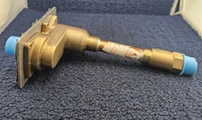 Zurn Z1320-CXL, Z1321-CXL: Wall Hydrant Light Commercial/Non-Freeze/Anti-Siphon