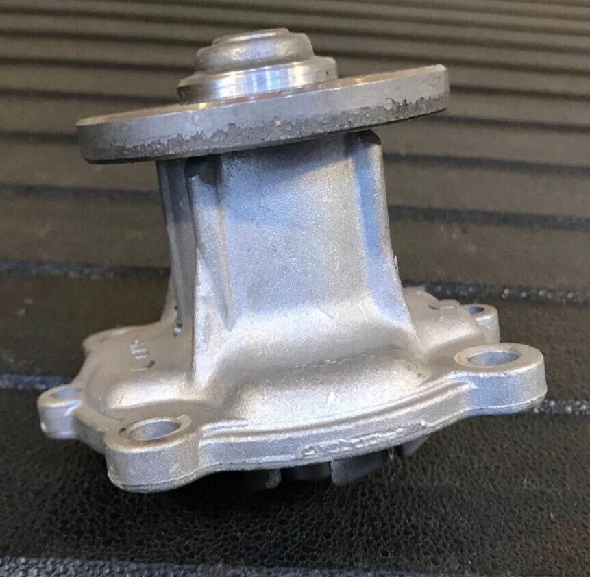 Bomba de agua GMB - 2800502 / 1501110 - Se adapta a Nissan / Datsun 1200 / B210 y 210 Foto 4 de 4