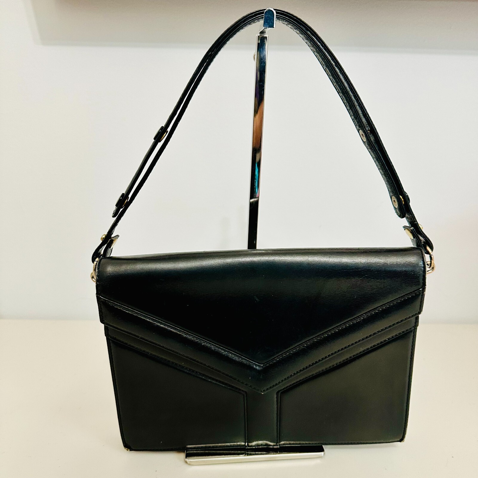AUTENTICA BORSA A TRACOLLA YVES SAINT LAURENT YSL PELLE LISCIA VINTAGE NERA RARA