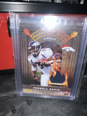 2022 Panini Donruss - Passing the Torch Jerseys #PTTJ-5 Javonte Williams,...