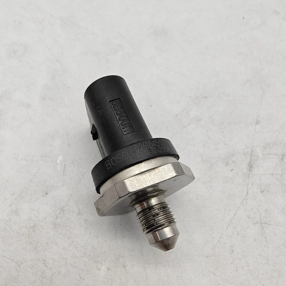 New Fuel Injection Pressure Sensor 06J906051C For Bosch Audi Q5 Q7 A4 A6 VW GTI — 第 3/4 张图片