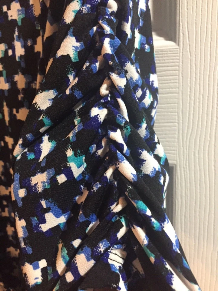 STYLE & CO. 2X TOP CRUZADO AZUL NEGRO BLANCO CON JOYAS NEGRAS + FALDA KATE HILL 20 Foto 3 de 4