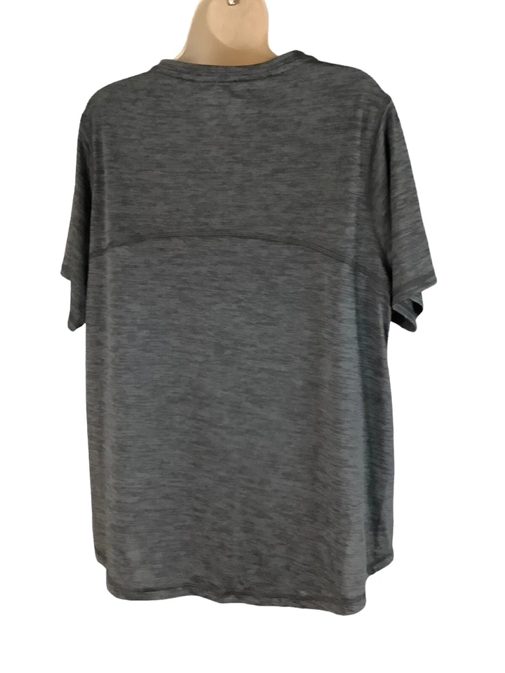 Blusa Top BCG Mujer Gris Jaspeado Metálico Cuello en V Camiseta Talla 1X Manga Corta Foto 4 de 4