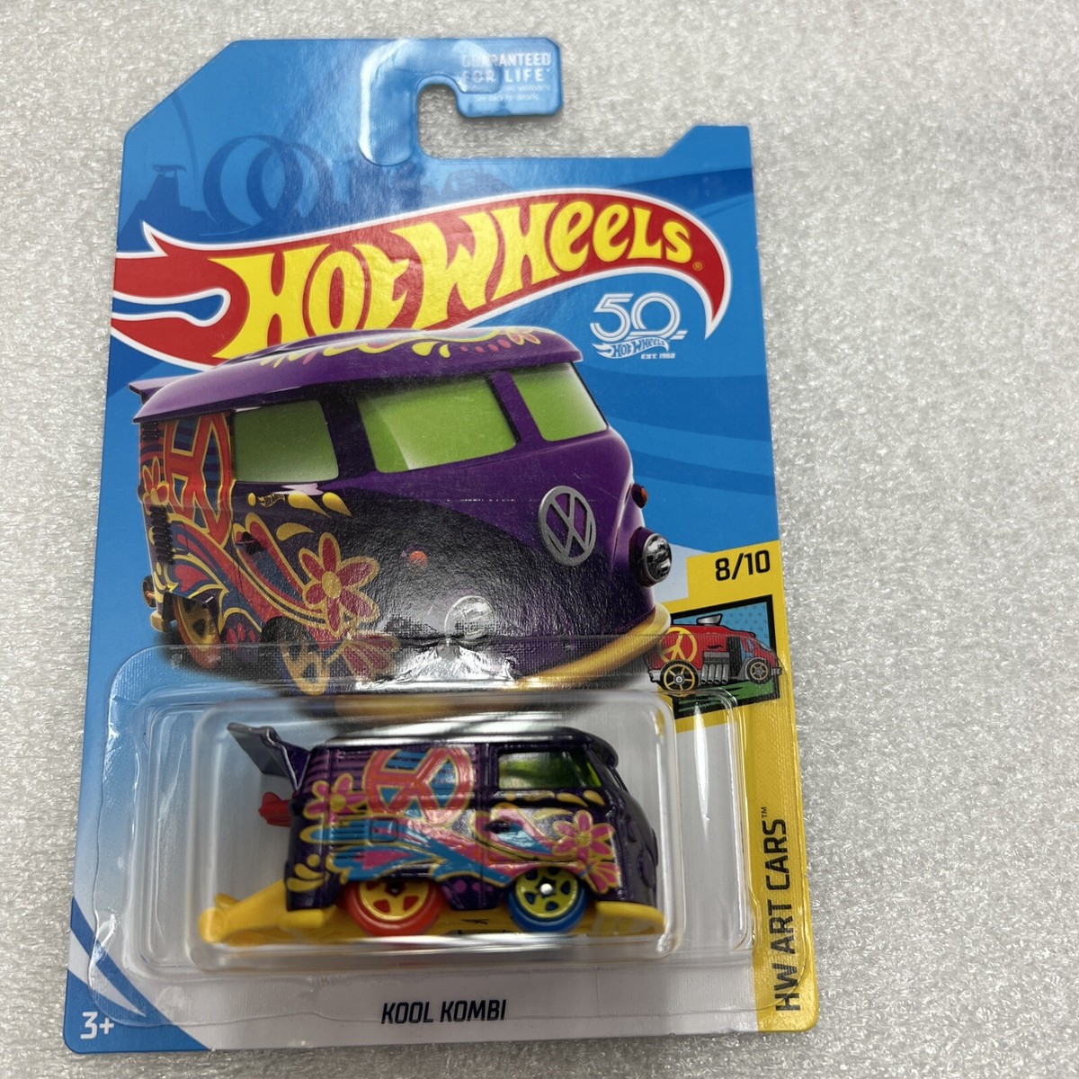 2018 Hot Wheels Theasure Hunt TH Vw Volkswagen Kool Kombi HW Art