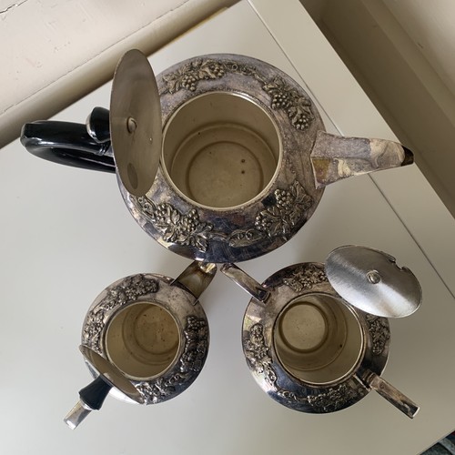 Vintage Silver Plated Tea Pot Creamer Sugar Bawl Set GOLD CRAFT EPNS - Picture 9 of 12