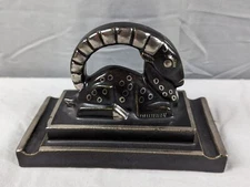 RARE American Encaustic Tile Co. AETCO Pottery Ram Paperweight Black & Silver