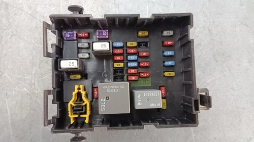 68068355 Caja Reles/Fusibles para FIAT FREEMONT (345) * 2012 788930 - Imagen 3 de 10