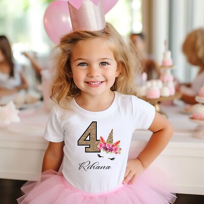 Personalisiertes individuelles Baby-T-Shirt mit Namen 3 bis 11 Jahren, (3-11), Einhorn (a)