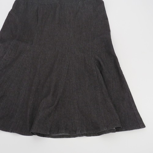 Larry Levine Dark Wash Stretch Cotton Blend Flared Jean Skirt Women’s Size 8 - Picture 2 of 5