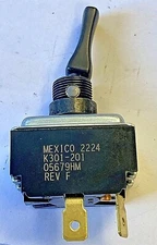 ~ NEW GENUINE OEM PACCAR KENWORTH DOME & FAN TOGGLE SWITCH ~~ K301-201