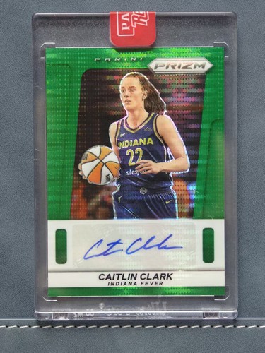 Caitlin Clark 2025 WNBA Panini Prizm Signatures Green Pulsar /25 Auto Sealed