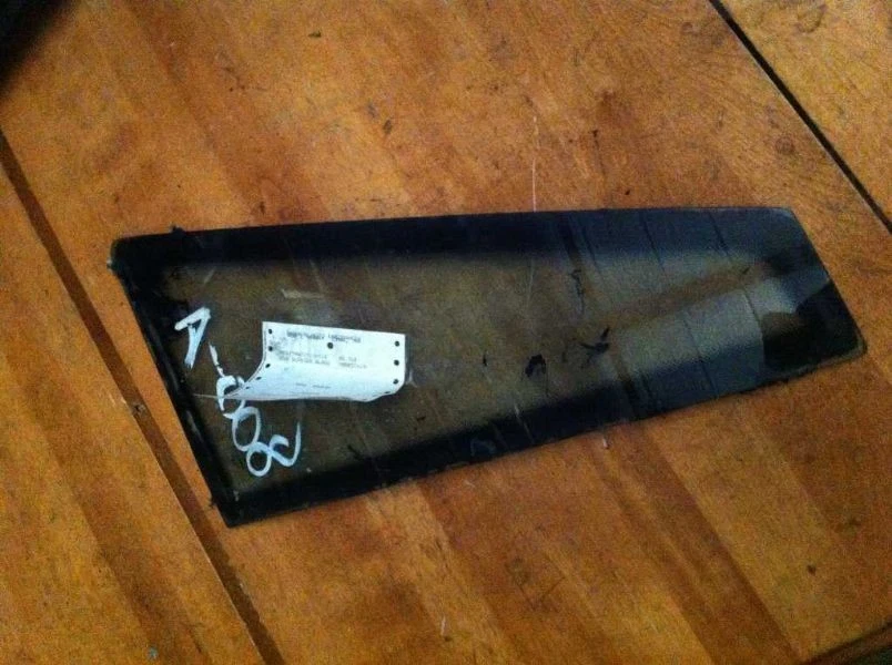 85 86 87 88 89 90 91 92 VOLVO 740 CUARTO DE CRISTAL PASAJERO DERECHO 1985 760 SEDÁN Foto 3 de 4