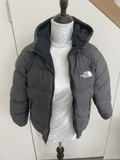 Boys Reversible The North Face 550, Hooded Down Puffer Jacket Charcoal Gray M