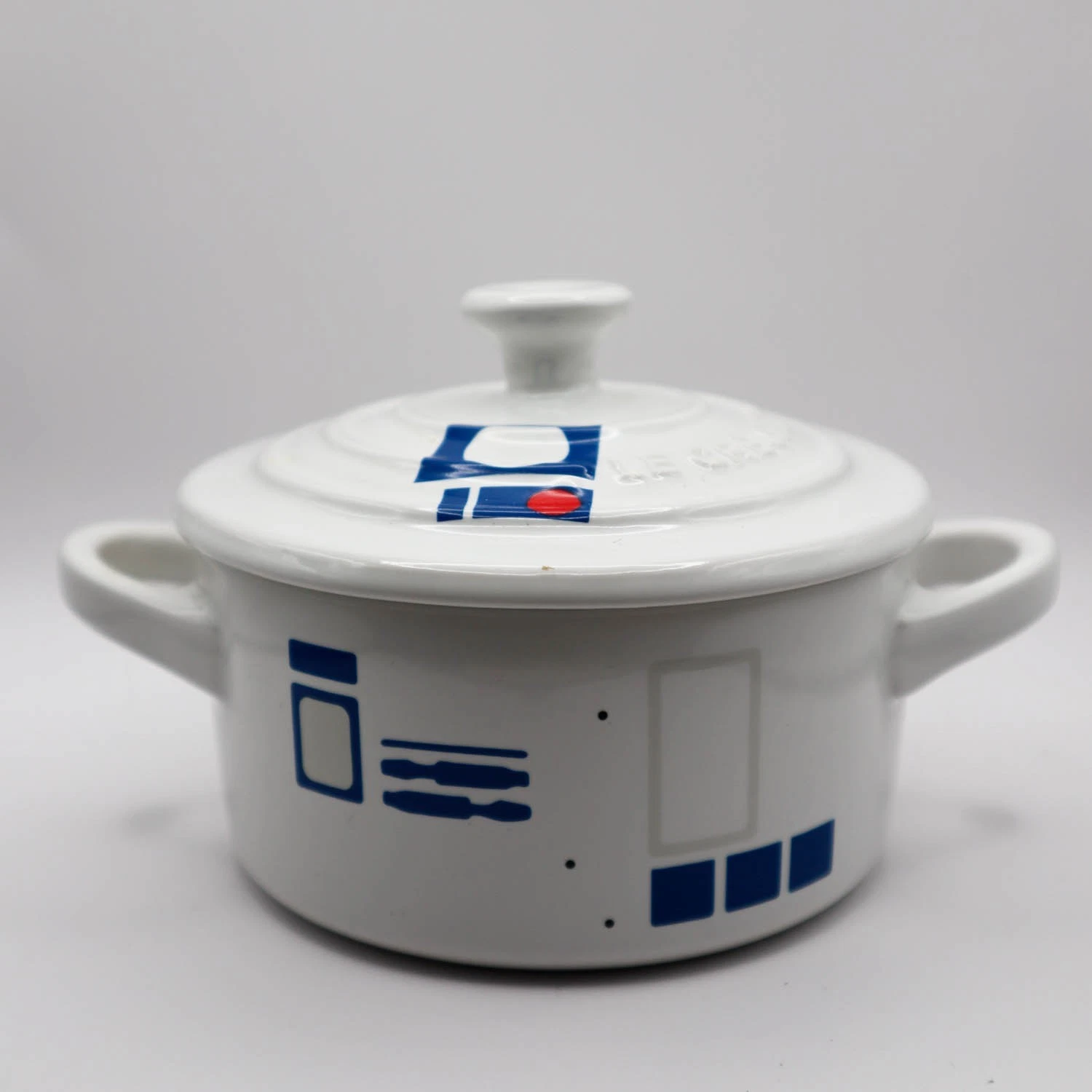 Le Creuset Limited Edition Star Wars R2D2 Droid Mini Cocotte Ceramic w/ Lid