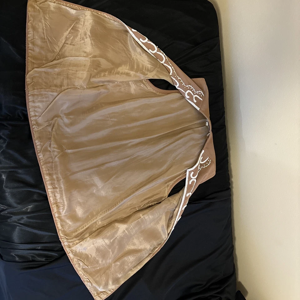 Chaleco Gia Ninno De Colección Años 60 Lana Cuentas Estrás Talla 18 Camel Bronceado Maude Halloween Foto 3 de 4