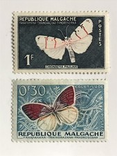 2 MALAGASY REPUBLIC STAMPS BUTTERFLIES MINT HINGED MADAGASCAR 1960