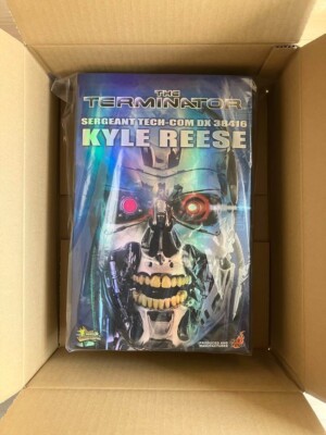 NEW Hot Toys 1/6 Kyle Reese Terminator/Future War Movie