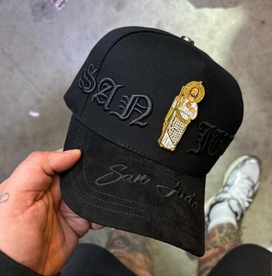 San Judas gold Pendant SnapBack 