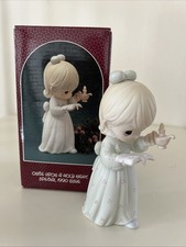 Precious Moments Figurines ?One Upon A Holy Night? 523836