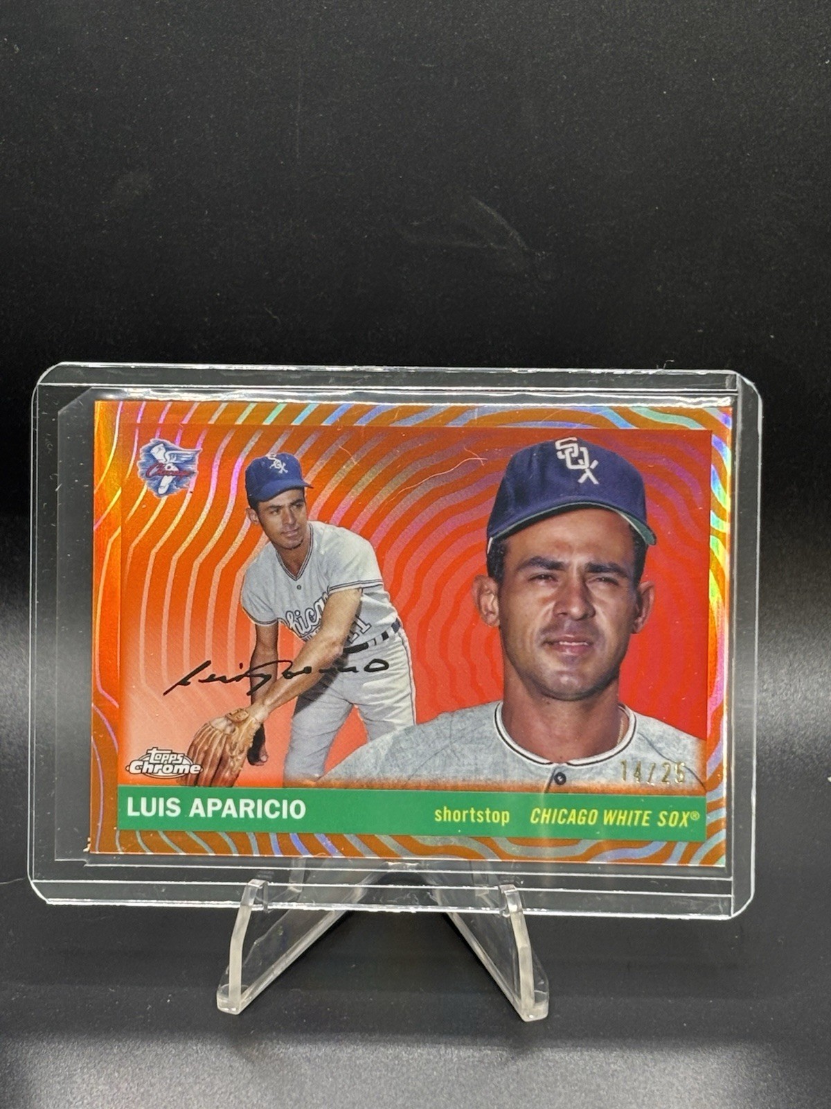 2025 Topps Chrome Platinum Luis Aparicio Orange Vibrations Refractor /25
