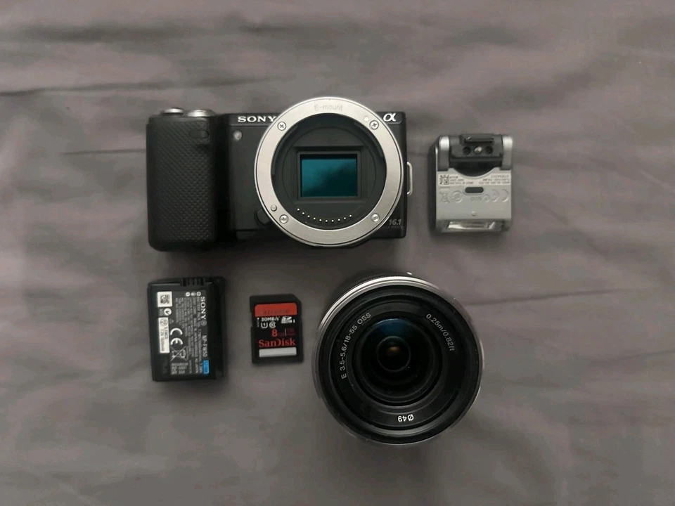 Sony NEX-5N, photo 1 of 5