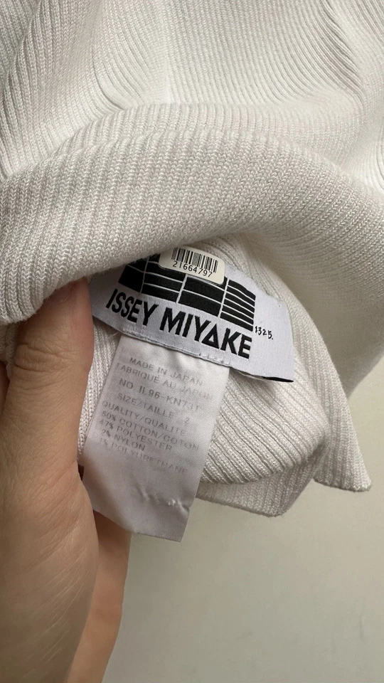 Issey Miyake Blanco Cuello en V Tejido Top Talla 2 Foto 3 de 3
