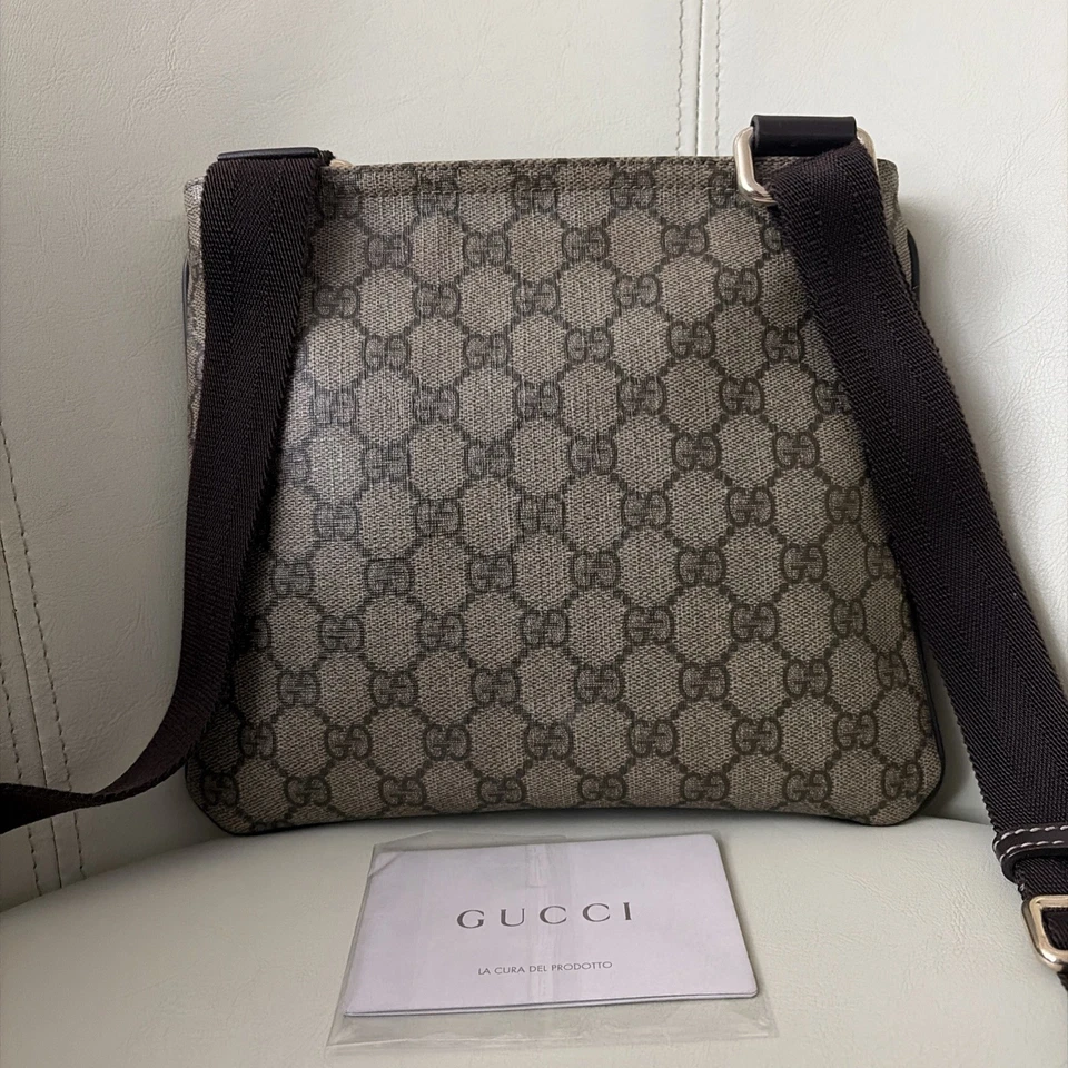 Auténtico mensajero plano GG Supreme usado Foto 2 de 4