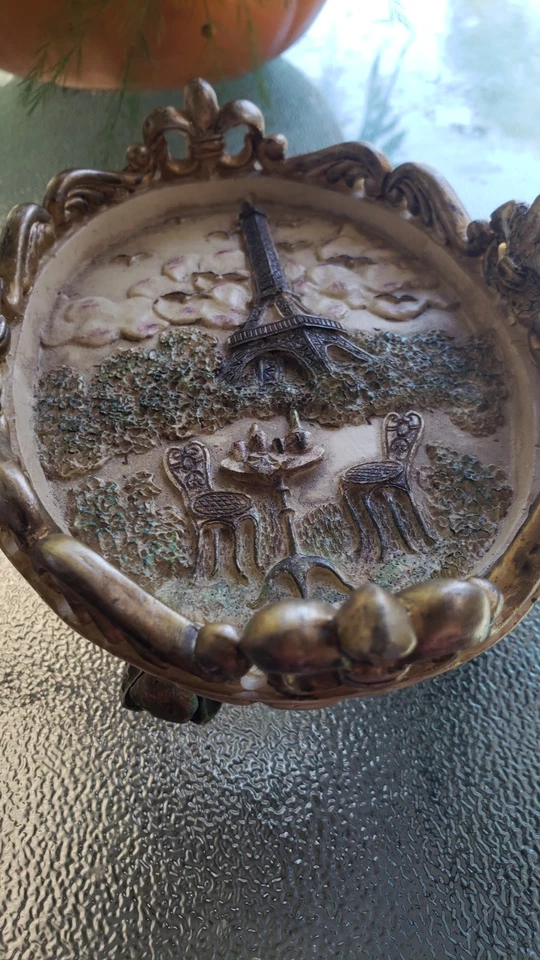 Jabonera vintage París Torre Eiffel 3D pedestal romántico Foto 2 de 4