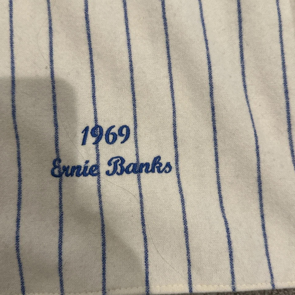 Auténtica camiseta de béisbol Mitchell & Ness Chicago Cubs 1969 Ernie Banks Foto 3 de 4