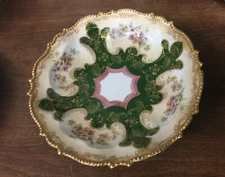 Nice Hand Painted Porcelain  8" Bowl Unmarked Gold Bead Edge