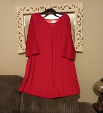 Abito donna rosso chiaro nuovo taglia 30/32 fatto a mano, materiale leggero.