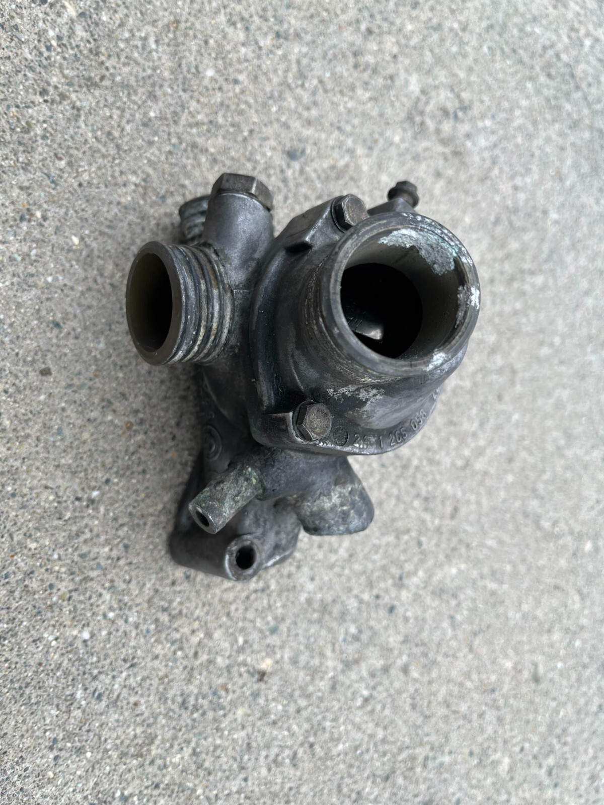 19871991 BMW E30 325i M20 6Cylinder Thermostat Housing COMPLETE OEM