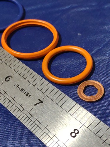 INJECTOR SEAL & RING KIT FOR A DT466E PAI 421220 REF# INTERNATIONAL 1833564C92 - Picture 13 of 17