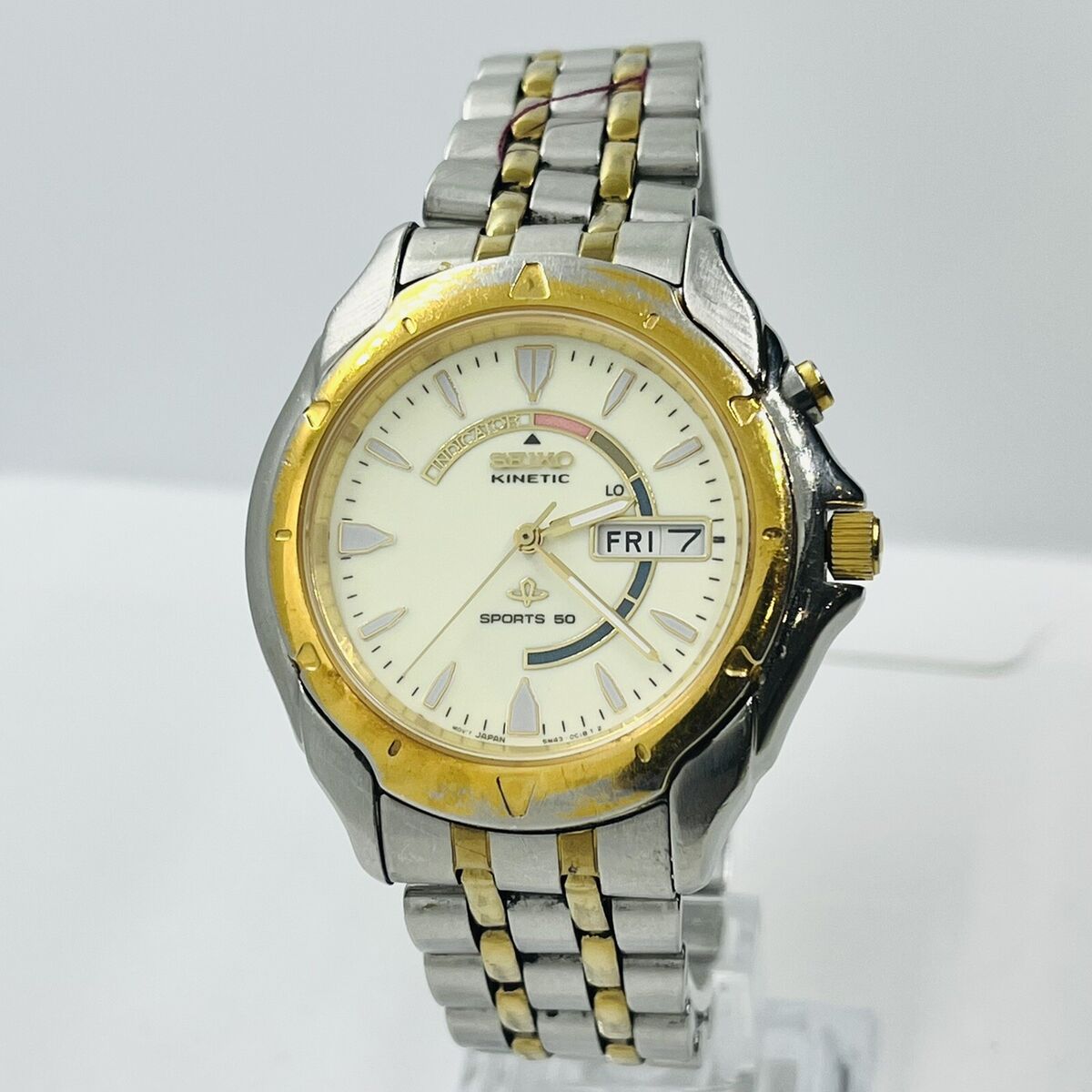 Seiko Kinetic Sports 50 Men's Two Tone Sapphlex Crystal Day Seiko Kinetic Sports 50 Men's Two Tone Sapphlex Crystal Day